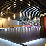 Country Club International