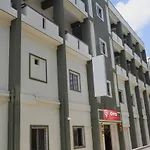 Oyo 9060 Sri Sai Guest Inn
