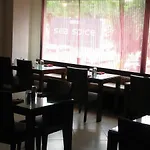 Shetty Gardenia Hotel