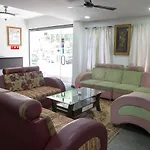 Oyo 9247 Hotel Samrudhi Park
