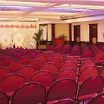 Hotel Nandhini - Minerva Circle