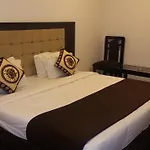 Hotel Corporate Park Inn