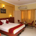 Hotel Anand Regency