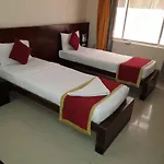 Hotel Vandematharam