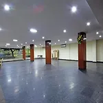 Shreyas Residency