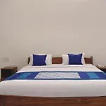 Oyo 6110 Thalassa Suites