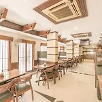 Oyo 373 Hotel Grand Inn