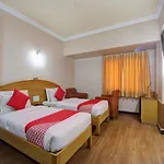 Oyo 15781 Shree Adiga Residency