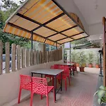 Sunshine Suites