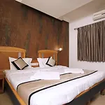 Hotel Lalithamahal Palace