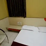 Hotel Vasavi Residency