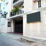 Oyo Apartments Mg Road Manipal Center
