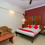 Oyo 18762 Vaishnavi Residency