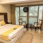 Fabhotel Oriental Suites Frazer Town