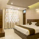Oyo 9249 Jk Residency