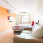 Oyo 2183 Hotel Fortune City