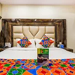 Fabhotel Crown Heights - Nr Koramangala Club