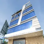 Oyo 15865 Passport Inn