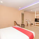 Capital O 15775 Supreme Boutique Hotel