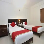 Oyo 435 Hotel Amshi International