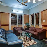 Itsy Hotels Shree Comforts