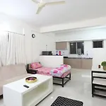 Qualtems Guest House-With Ac Options