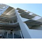 Flamingos Service Apartment