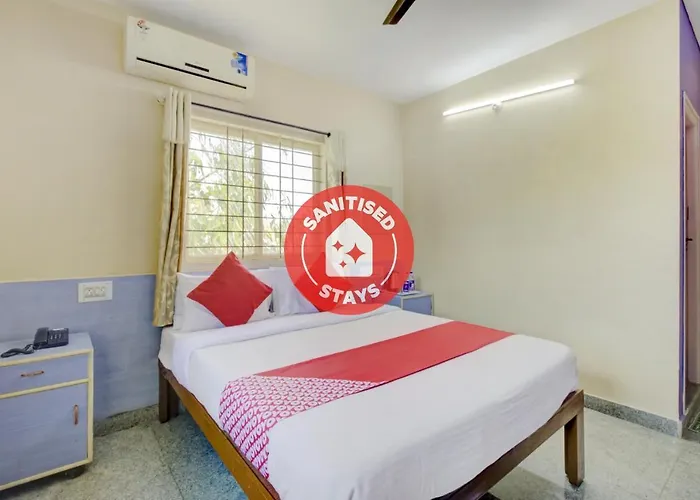 Oyo 75854 Hotel Harsha Residency