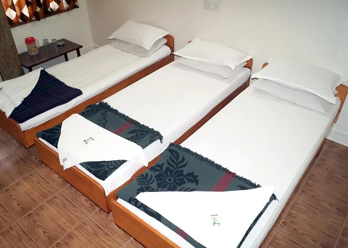 Sri Kumara Lodge