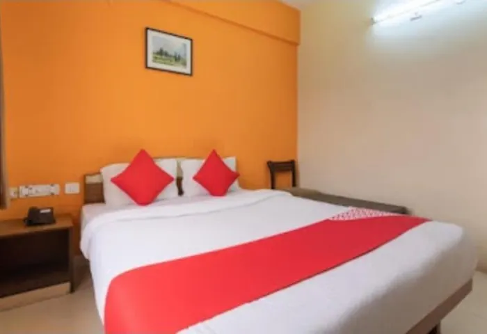Hotel Raj Residence