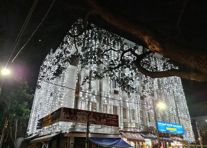 Hotel O Urban Inn