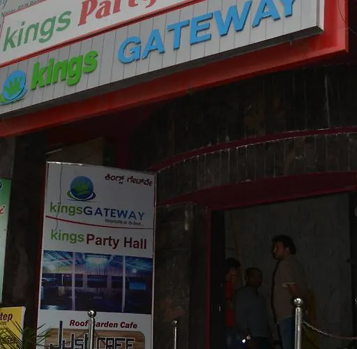Hotel Kings Gateway