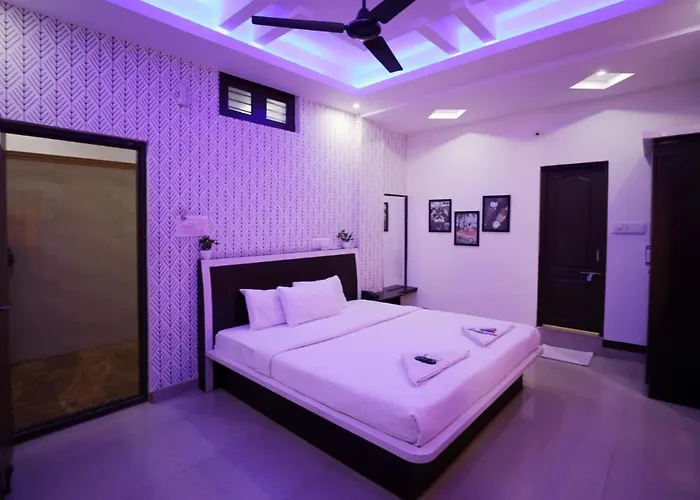 Hotel Elite Lodging And Restaurant
