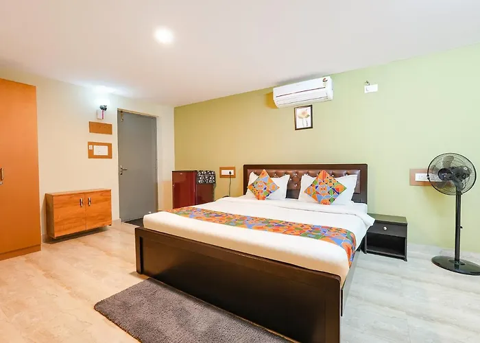 Fabhotel La Palma Suites - Nr Rmz Eco World