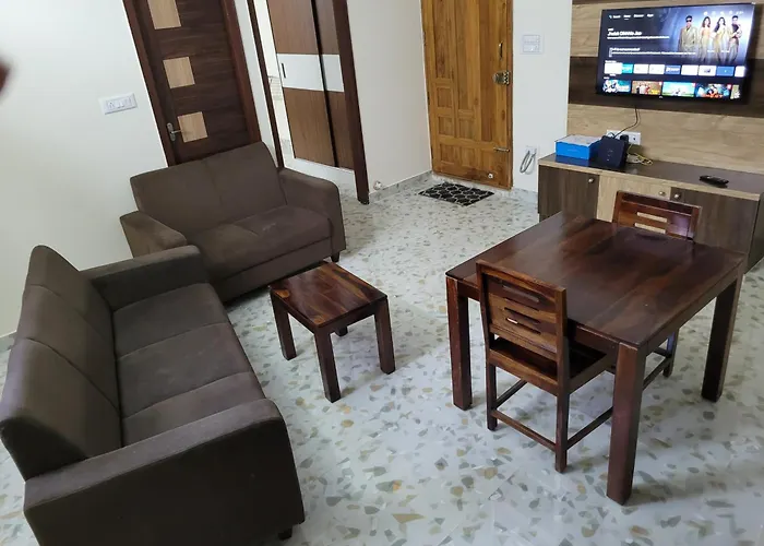Castle Hebbal Service Apartments