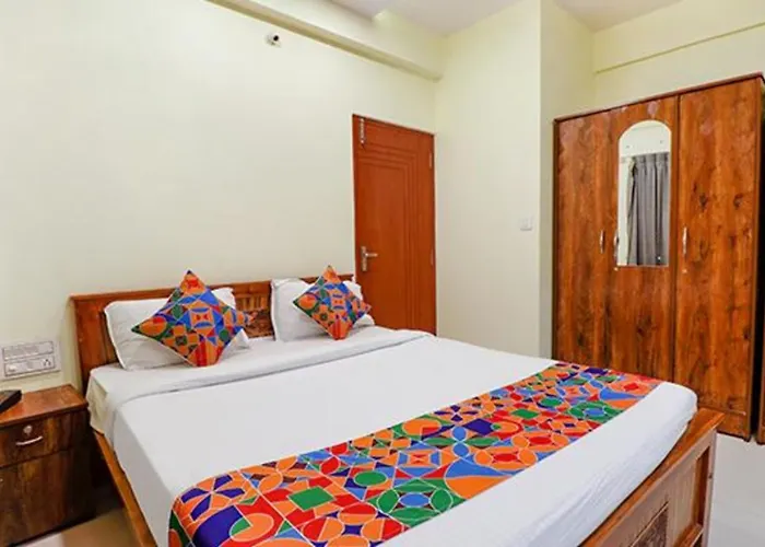 Fabhotel Kings Suites