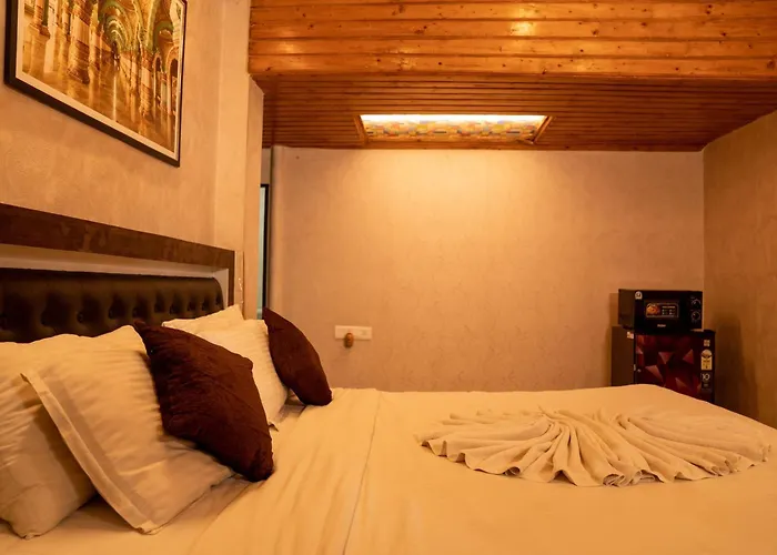Seasons Suites - Jp Nagar