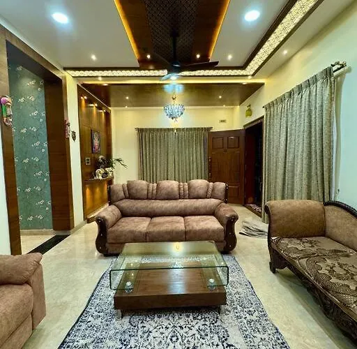 Ultra Luxurious 4 Floor Villa