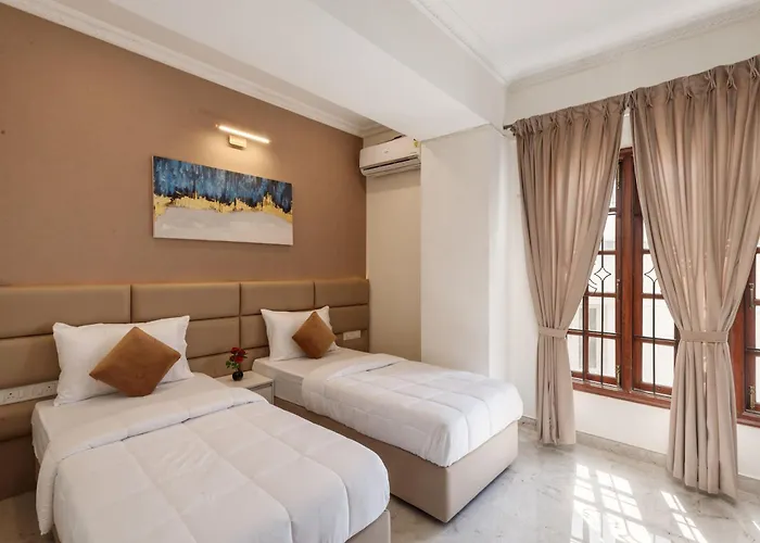 Emerlad Apartment 401 Nr Mg Road