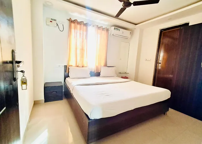 Rahat Comforts Hotel