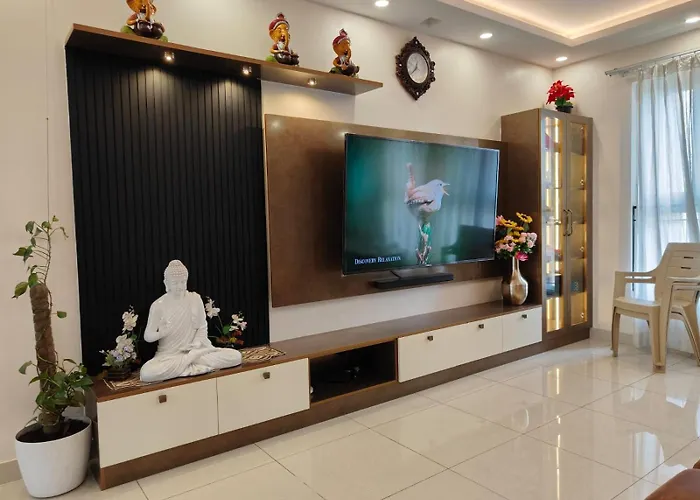 3Bhk At High Flr Nanny, Free Wifi, Home Made Food 19B