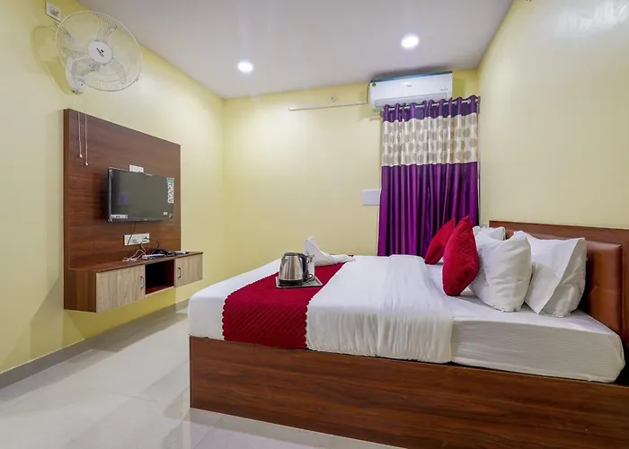Hotel Ayodhya Comforts
