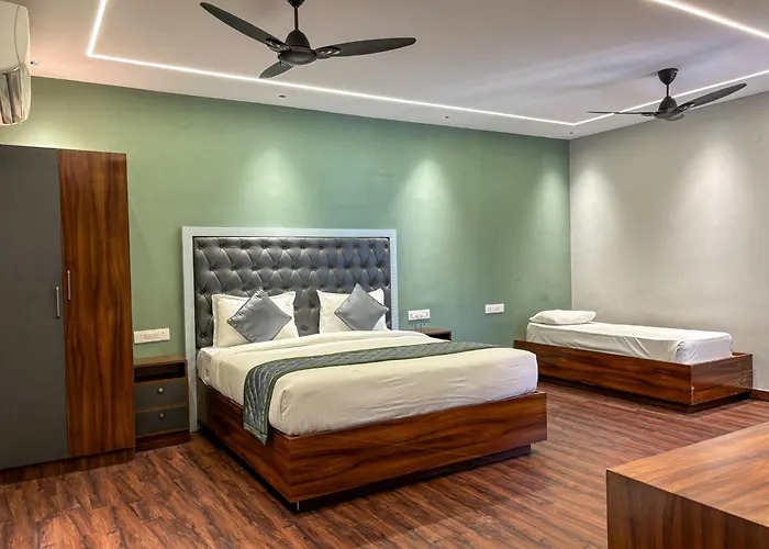 Palm Mystic Inn - Indiranagar