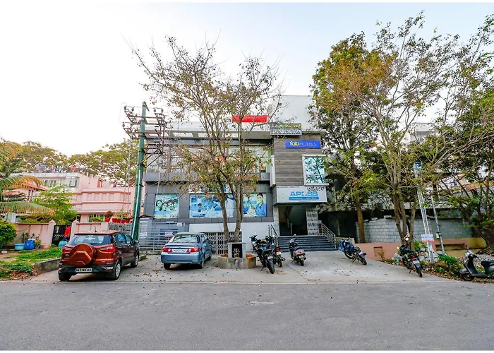 Fabexpress Sri Sai Suites