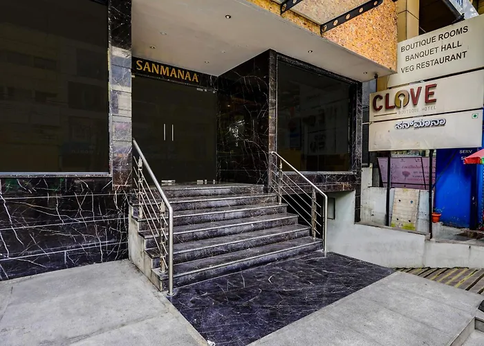 Townhouse Oak Clove Boutique Hotel Rajaji Nagar Near Lulu Mall Bengaluru