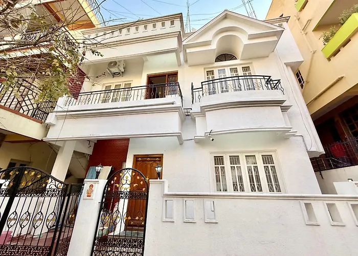 Yepplo Holiday Home - Bangalore - 3Bhk Private Villa With Complimentary Breakfast