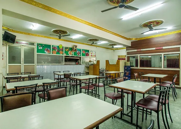 Hotel O Royal Residency Near Hare Krishna Hill