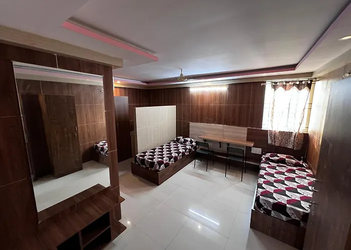 Friends Girl Hostel