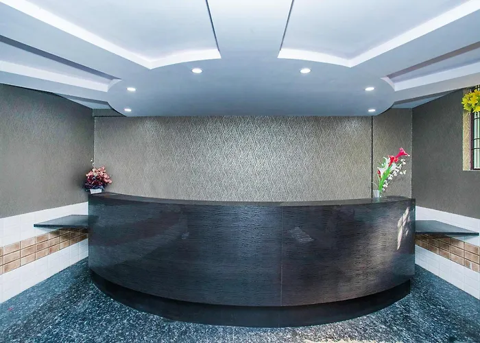 Hotel O Nr Suites