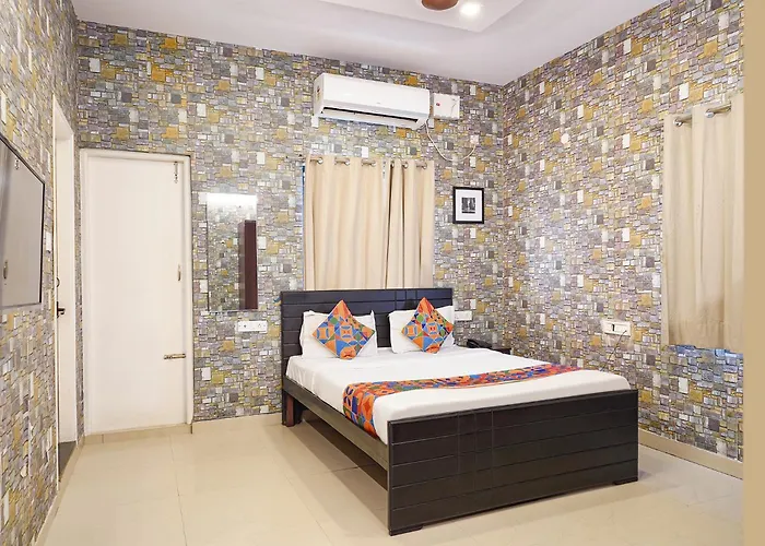 Fabexpress Kings Suites I
